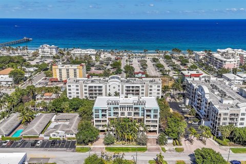 Copropriété à vendre à Deerfield Beach, Floride: 2 chambres, 129.78 m2 № 1074669 - photo 7