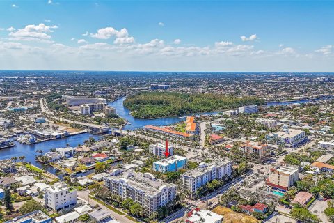 Copropriété à vendre à Deerfield Beach, Floride: 2 chambres, 129.78 m2 № 1074669 - photo 11