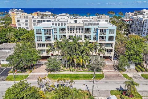 Copropriété à vendre à Deerfield Beach, Floride: 2 chambres, 129.78 m2 № 1074669 - photo 3