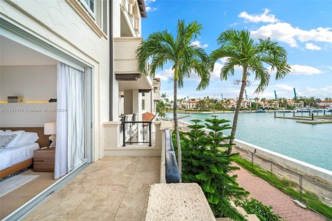 Condominio en venta en Miami Beach, Florida, 2 dormitorios, 177.72 m2 № 1074504 - foto 25