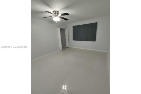 Copropriété à vendre à Lauderhill, Floride: 2 chambres, 111.48 m2 № 1360758 - photo 21