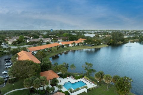 Copropriété à vendre à Deerfield Beach, Floride: 3 chambres, 120.77 m2 № 1018144 - photo 11