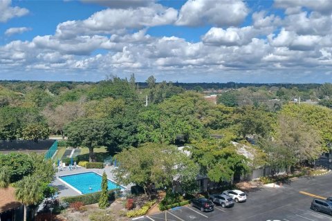 Copropriété à vendre à Lauderhill, Floride: 2 chambres, 102.19 m2 № 1018246 - photo 2