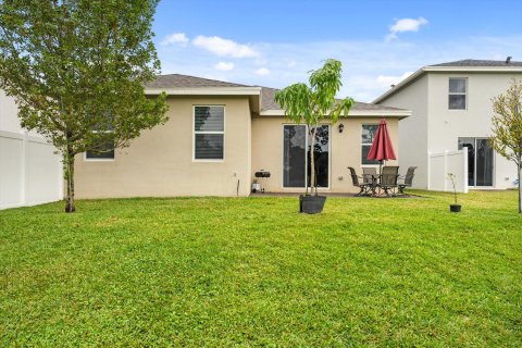 House in West Palm Beach, Florida 4 bedrooms, 158.86 sq.m. № 1059932 - photo 8