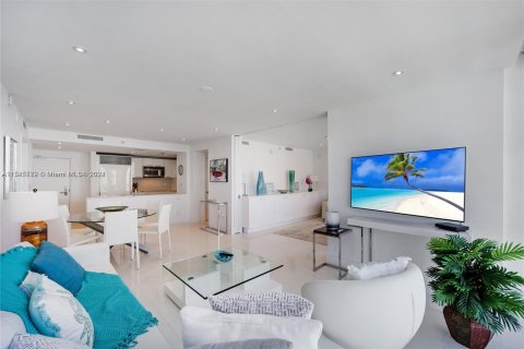 Condominio en venta en Miami Beach, Florida, 2 dormitorios, 102.47 m2 № 1050857 - foto 23