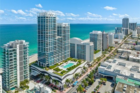 Copropriété à vendre à Miami Beach, Floride: 2 chambres, 102.47 m2 № 1050857 - photo 19