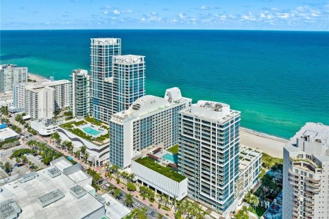 Copropriété à vendre à Miami Beach, Floride: 2 chambres, 102.47 m2 № 1050857 - photo 18