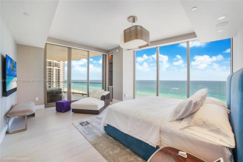 Condo in Sunny Isles Beach, Florida, 4 bedrooms  № 1306347 - photo 18