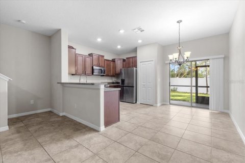 Townhouse in Tampa, Florida 3 bedrooms, 154.5 sq.m. № 1440841 - photo 9