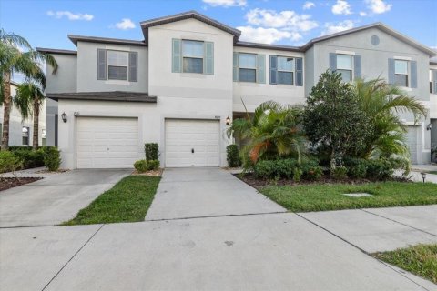 Townhouse in Tampa, Florida 3 bedrooms, 154.5 sq.m. № 1440841 - photo 1