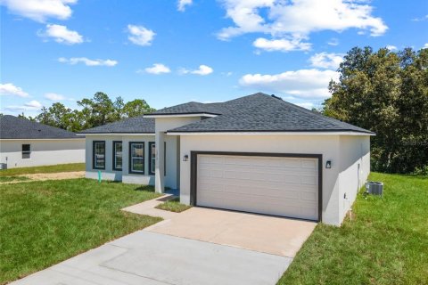 Villa ou maison à vendre à Poinciana, Floride: 4 chambres, 162.58 m2 № 1349514 - photo 4