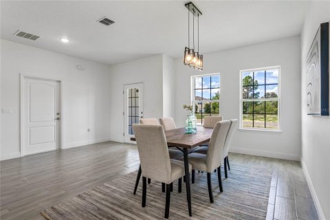 Villa ou maison à vendre à Poinciana, Floride: 4 chambres, 162.58 m2 № 1349514 - photo 7