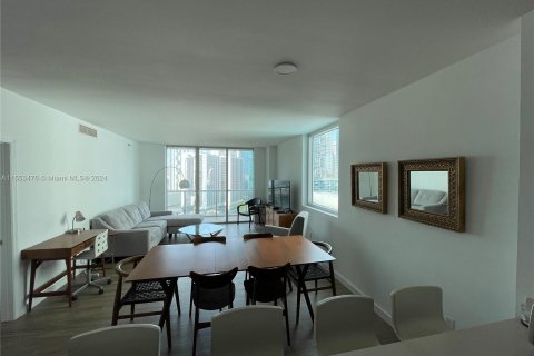 Condominio en venta en Miami, Florida, 2 dormitorios, 111.48 m2 № 1074412 - foto 4