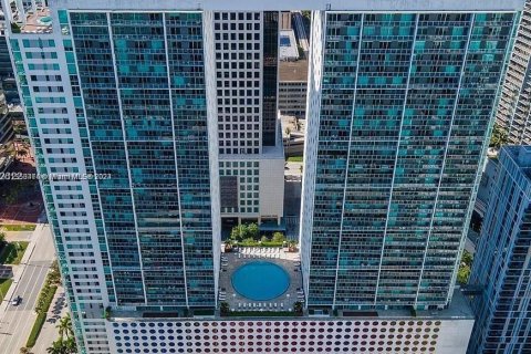 Copropriété à vendre à Miami, Floride: 2 chambres, 111.48 m2 № 1074412 - photo 1