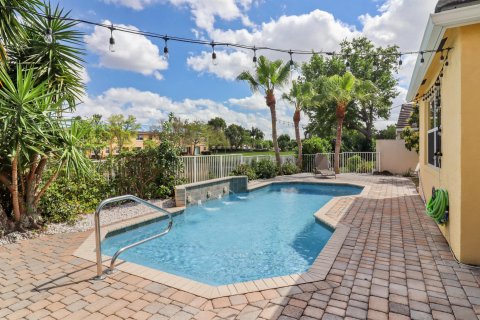 Villa ou maison à vendre à Royal Palm Beach, Floride: 4 chambres, 235.6 m2 № 1070374 - photo 3
