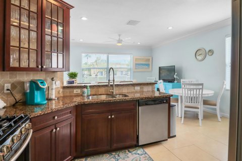 Villa ou maison à vendre à Royal Palm Beach, Floride: 4 chambres, 235.6 m2 № 1070374 - photo 22