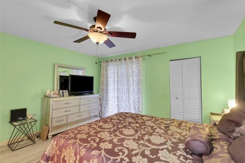 Купить кондоминиум в Коконат Крик, Флорида 2 спальни, 103.59м2, № 1070413 - фото 10