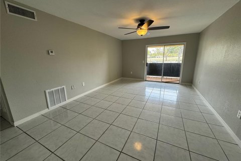 Condominio en alquiler en Altamonte Springs, Florida, 3 dormitorios, 103.31 m2 № 1066694 - foto 15