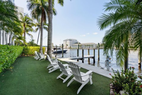 Copropriété à vendre à Fort Lauderdale, Floride: 3 chambres, 388.98 m2 № 1060177 - photo 1