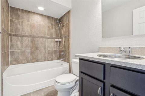 Condo in Orlando, Florida, 2 bedrooms  № 1343087 - photo 9