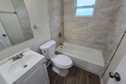 Casa en venta en Saint Petersburg, Florida, 3 dormitorios, 101.54 m2 № 1343090 - foto 7