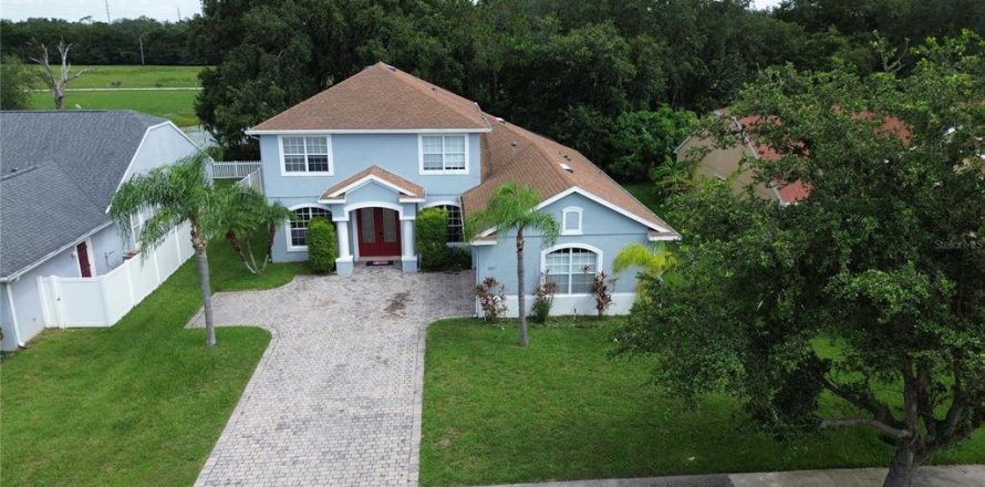 Casa en Kissimmee, Florida 4 dormitorios, 278.89 m2 № 1338183