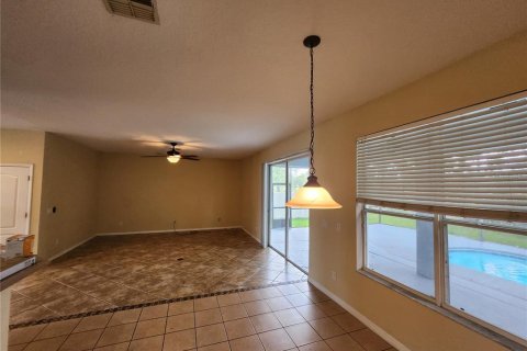 Villa ou maison à vendre à Kissimmee, Floride: 4 chambres, 278.89 m2 № 1338183 - photo 13