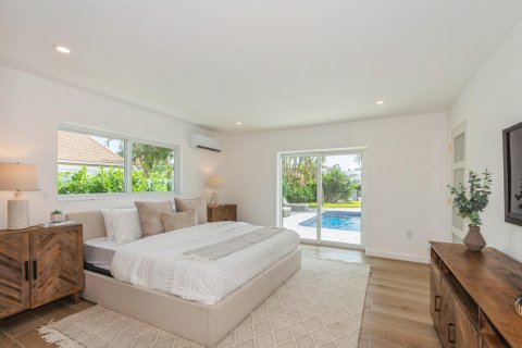 Casa en venta en Pompano Beach, Florida, 3 dormitorios, 215.16 m2 № 1026152 - foto 28