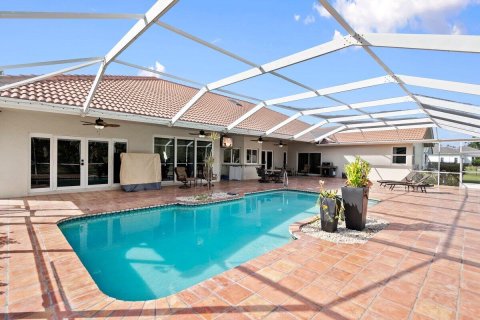 Villa ou maison à vendre à West Palm Beach, Floride: 5 chambres, 296.17 m2 № 1047888 - photo 28