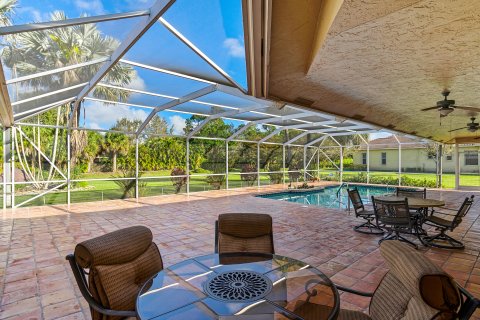 Villa ou maison à vendre à West Palm Beach, Floride: 5 chambres, 296.17 m2 № 1047888 - photo 30