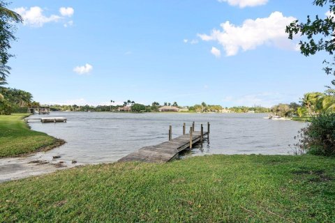 Villa ou maison à vendre à West Palm Beach, Floride: 5 chambres, 296.17 m2 № 1047888 - photo 7