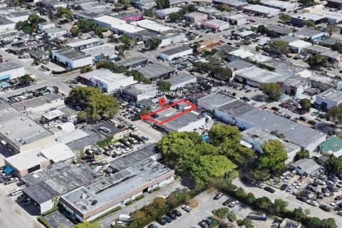 Propiedad comercial en venta en Hollywood, Florida № 1227461 - foto 21