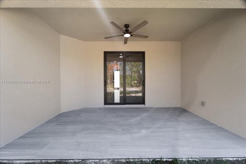 Casa en venta en Lehigh Acres, Florida, 4 dormitorios, 159.23 m2 № 1035269 - foto 20
