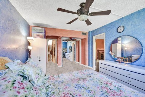 Copropriété à vendre à Aventura, Floride: 1 chambre, 71.35 m2 № 1035307 - photo 9