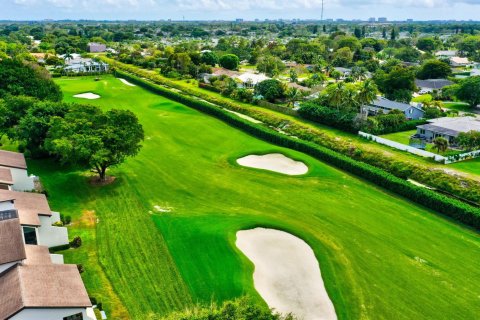 Condo in Delray Beach, Florida, 2 bedrooms  № 1050074 - photo 1