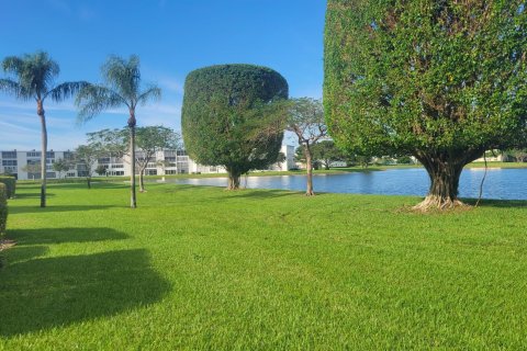 Copropriété à vendre à Boca Raton, Floride: 2 chambres, 108.51 m2 № 1075671 - photo 5
