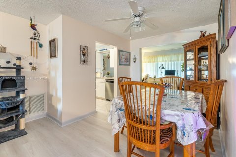 Villa ou maison à vendre à Boynton Beach, Floride: 2 chambres, 122.35 m2 № 1409434 - photo 7