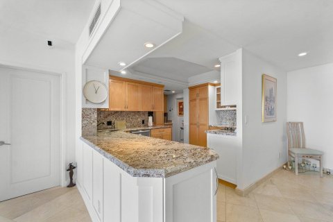 Copropriété à vendre à Boca Raton, Floride: 2 chambres, 176.89 m2 № 1068263 - photo 17