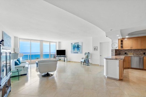 Condominio en venta en Boca Raton, Florida, 2 dormitorios, 176.89 m2 № 1068263 - foto 19