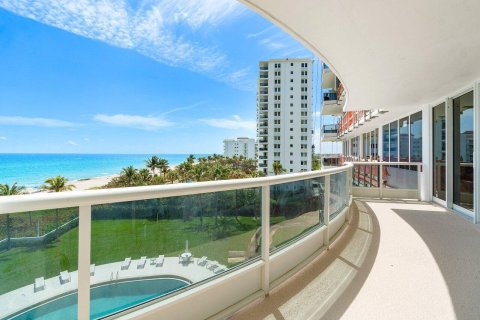 Condominio en venta en Boca Raton, Florida, 2 dormitorios, 176.89 m2 № 1068263 - foto 23