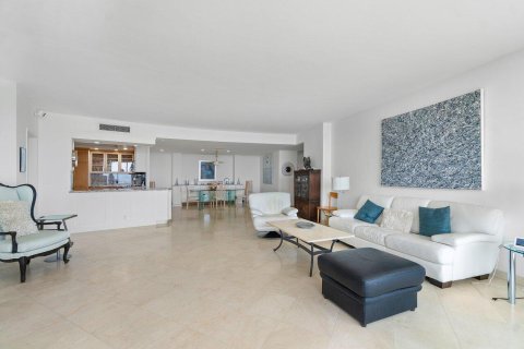 Condo in Boca Raton, Florida, 2 bedrooms  № 1068263 - photo 13