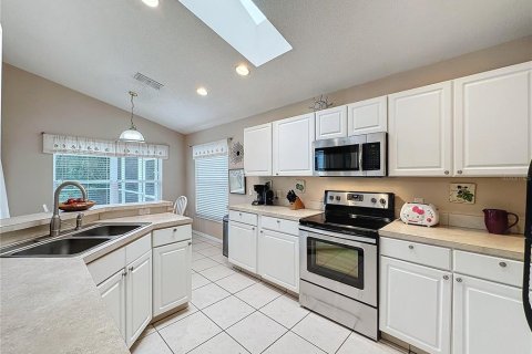 Villa ou maison à vendre à Kissimmee, Floride: 4 chambres, 163.51 m2 № 1265681 - photo 29