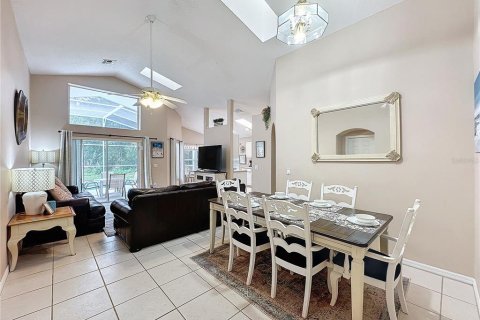 Villa ou maison à vendre à Kissimmee, Floride: 4 chambres, 163.51 m2 № 1265681 - photo 15