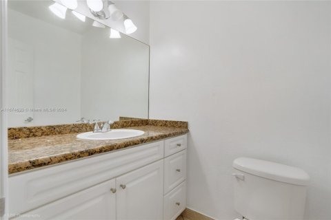 Condominio en venta en Fort Lauderdale, Florida, 2 dormitorios, 100.33 m2 № 1398032 - foto 7