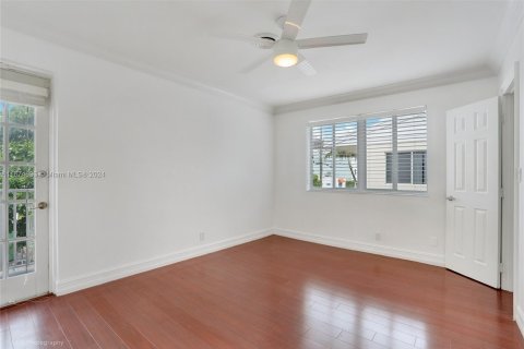 Condominio en venta en Fort Lauderdale, Florida, 2 dormitorios, 100.33 m2 № 1398032 - foto 9