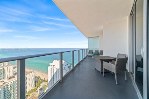 Condominio en venta en Hollywood, Florida, 2 dormitorios, 109.53 m2 № 1398031 - foto 21