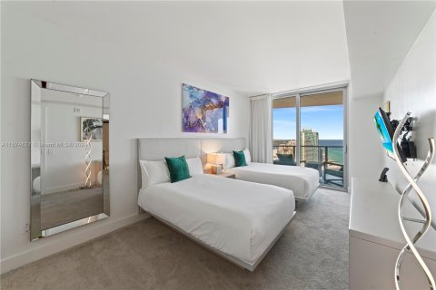 Condominio en venta en Hollywood, Florida, 2 dormitorios, 109.53 m2 № 1398031 - foto 16