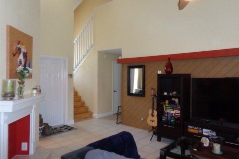 Townhouse in Plantation, Florida 2 bedrooms, 129.6 sq.m. № 1079807 - photo 17