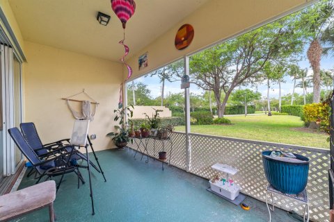 House in West Palm Beach, Florida 4 bedrooms, 185.9 sq.m. № 1079567 - photo 14