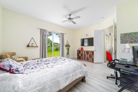 Villa ou maison à vendre à West Palm Beach, Floride: 4 chambres, 185.9 m2 № 1079567 - photo 26